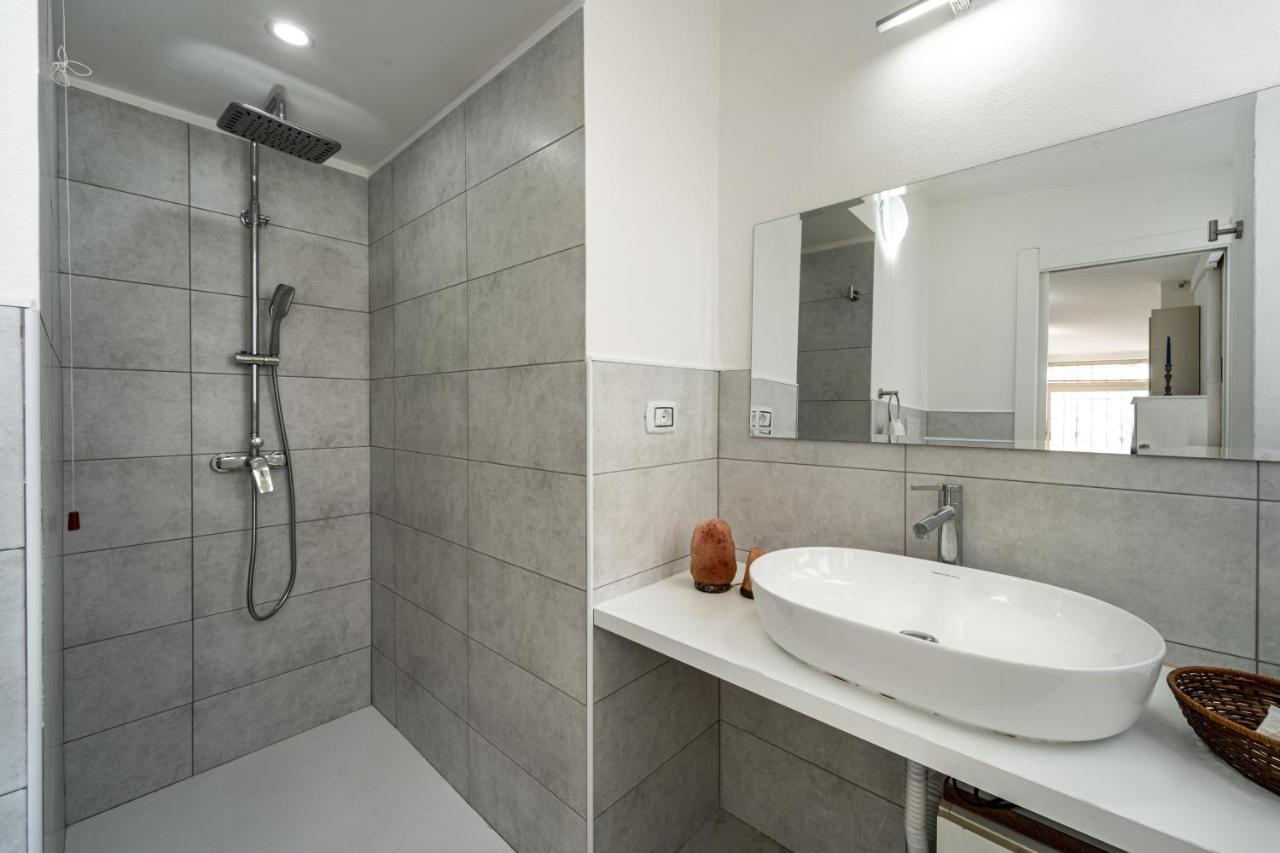 Apartmán Monolocale Gio Carbonia Exteriér fotografie